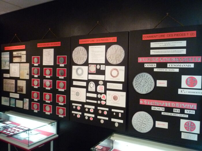 20.Panneau Trésor 1 Musee Hugues de Payns.JPG Musee Hugues de Payns